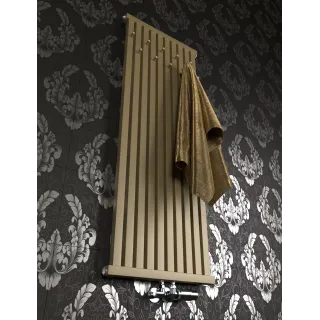 Grzejnik dekoracyjny RAFFINE z wieszakami