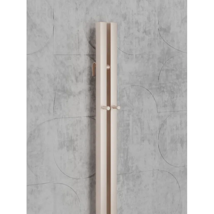 Grzejnik Dekoracyjny LINE Z WIESZAKAMI